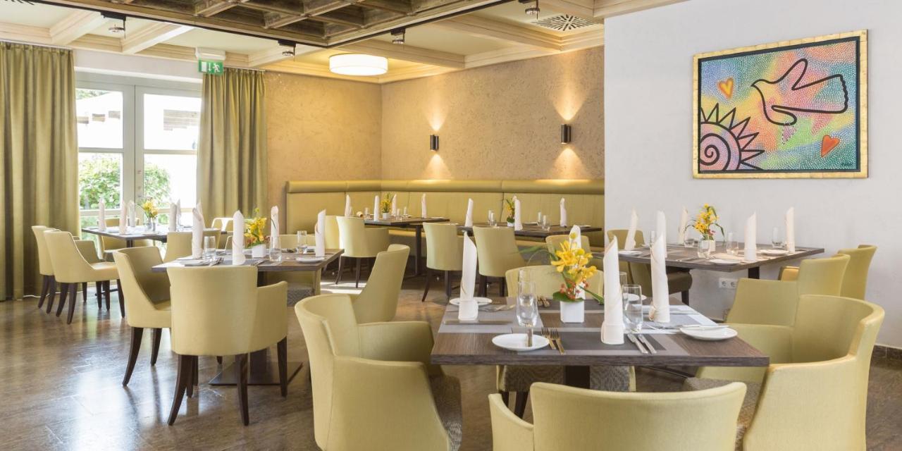 הרצוגנאוראך Hotel Herzogspark מראה חיצוני תמונה