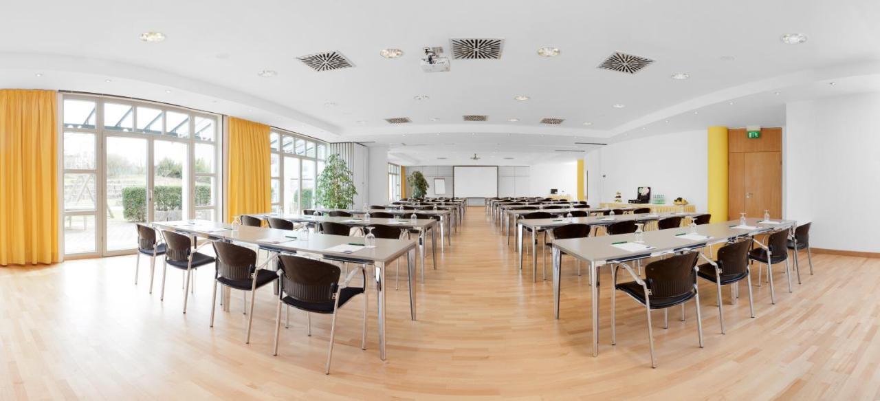 הרצוגנאוראך Hotel Herzogspark מראה חיצוני תמונה