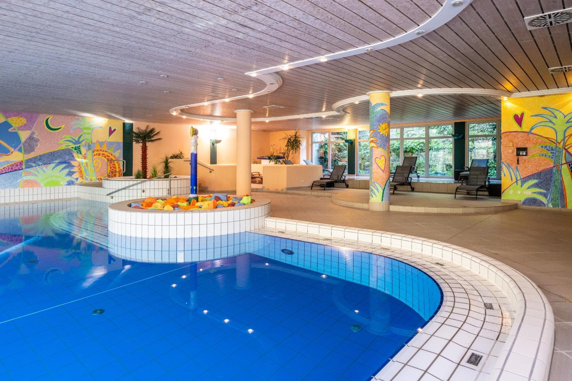הרצוגנאוראך Hotel Herzogspark מראה חיצוני תמונה