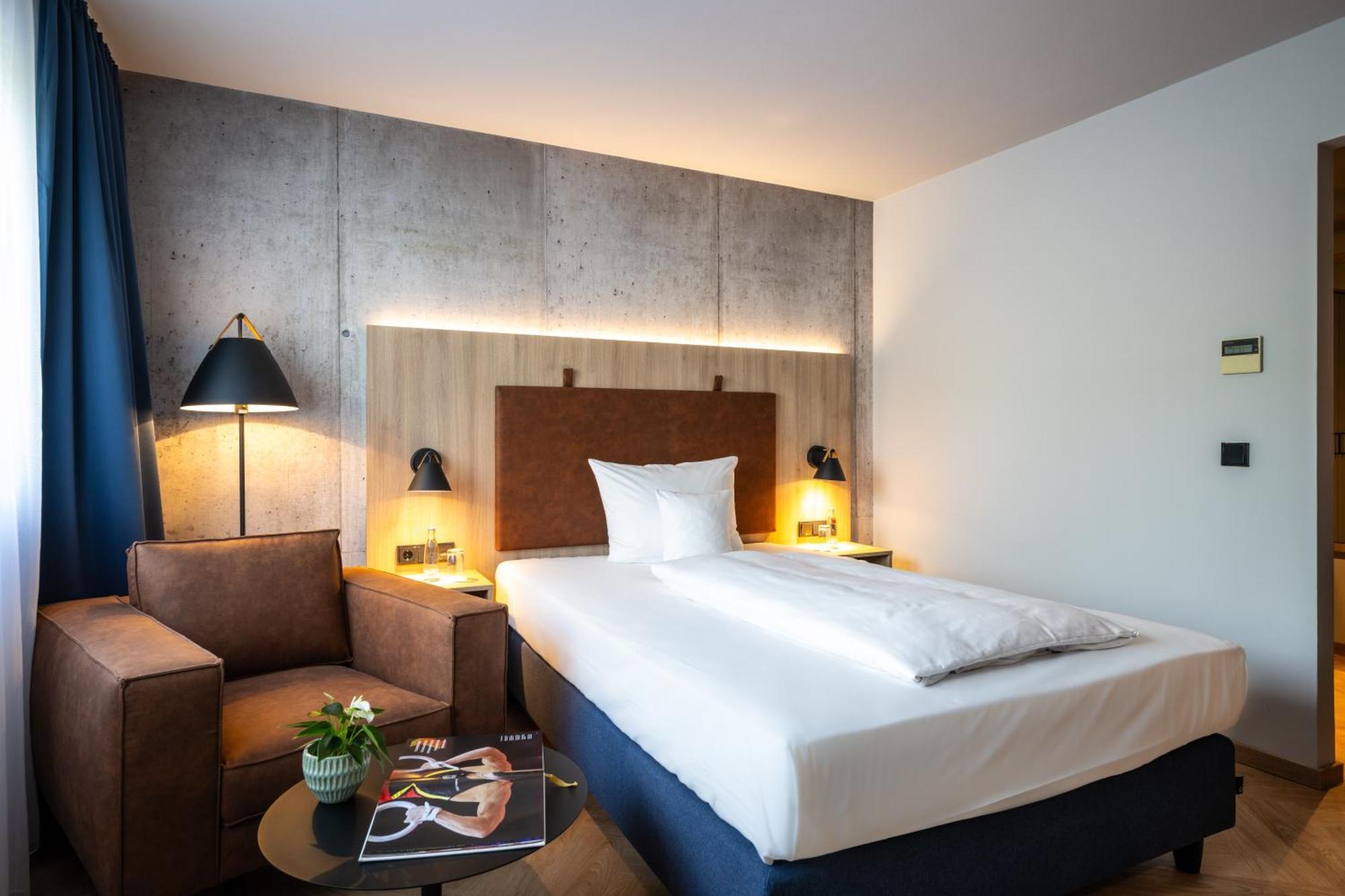 הרצוגנאוראך Hotel Herzogspark מראה חיצוני תמונה